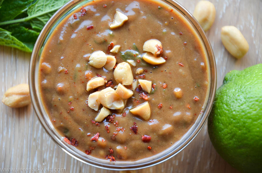 Summer Roll Bowl mit ErdnussLimettenDressing