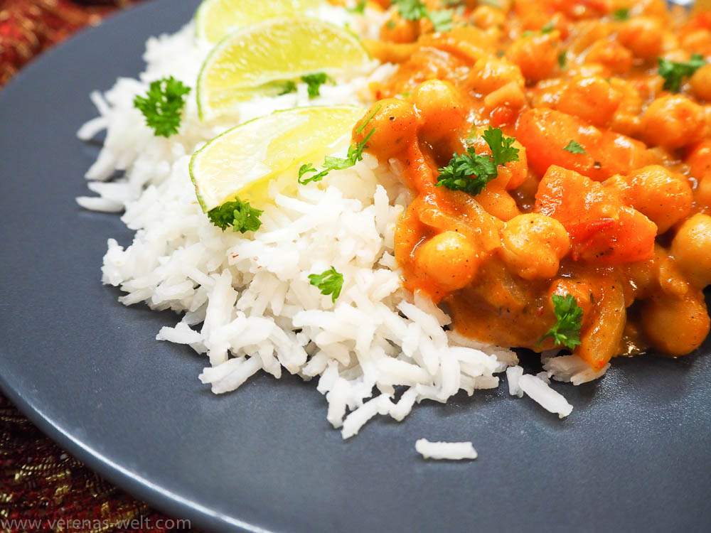 Cremiges Kichererbsen-Kokos-Curry Cremiges Kichererbsen-Kokos-Curry