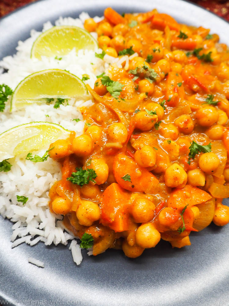 Cremiges Kichererbsen-Kokos-Curry Cremiges Kichererbsen-Kokos-Curry