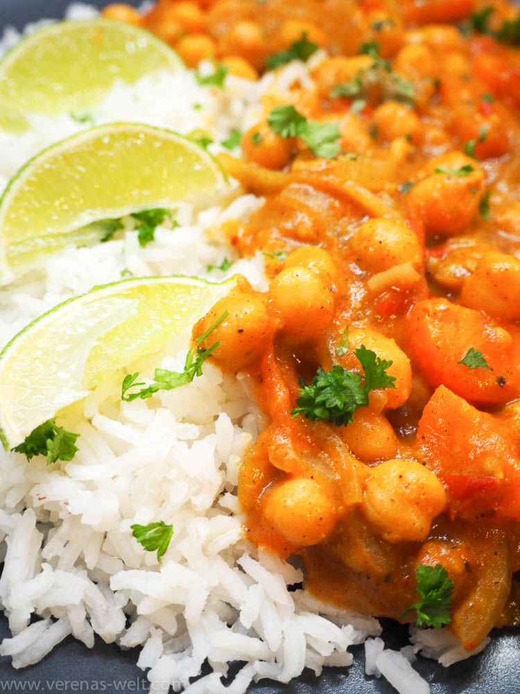 Cremiges Kichererbsen-Kokos-Curry Cremiges Kichererbsen-Kokos-Curry